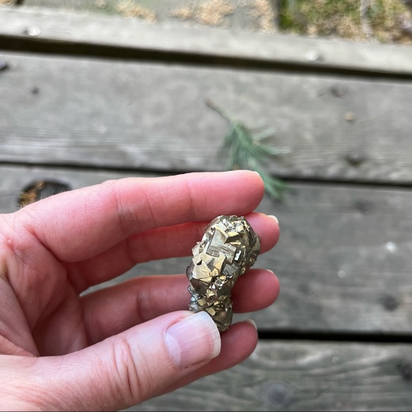 Pyrite Rose Flower - Double Formation - Picture 12 of 14